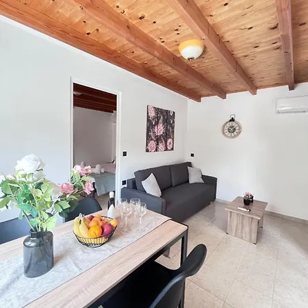 Kosaris Ferienhaus *