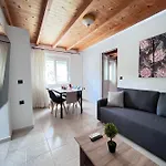 Holiday home Kosaris Ziparion